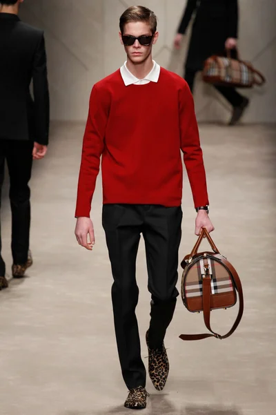 Look 7